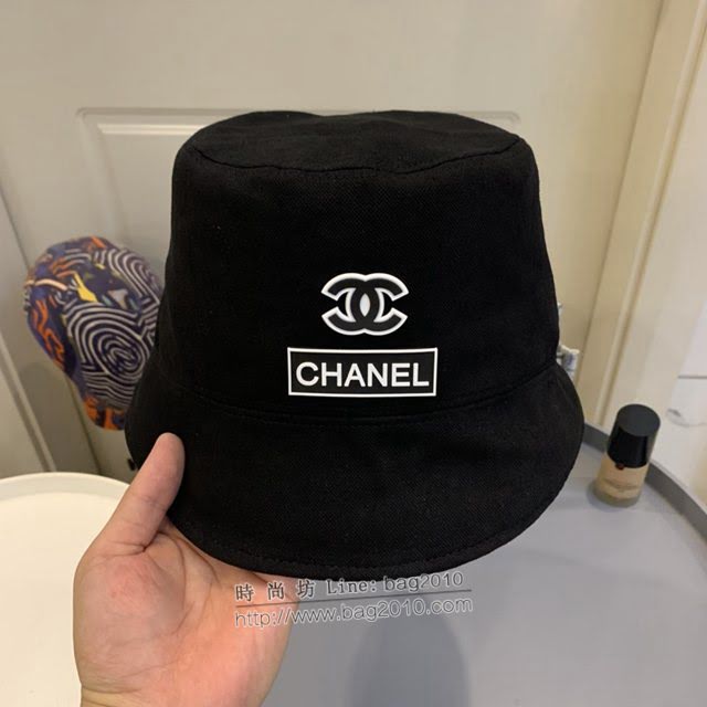 Chanel新品女士帽子 香奈兒不對稱簡約漁夫帽遮陽帽  mm1687